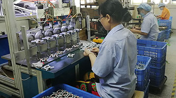 臺灣三巨散熱風扇生產場景照片 臺灣三巨散熱風扇生產場景照片